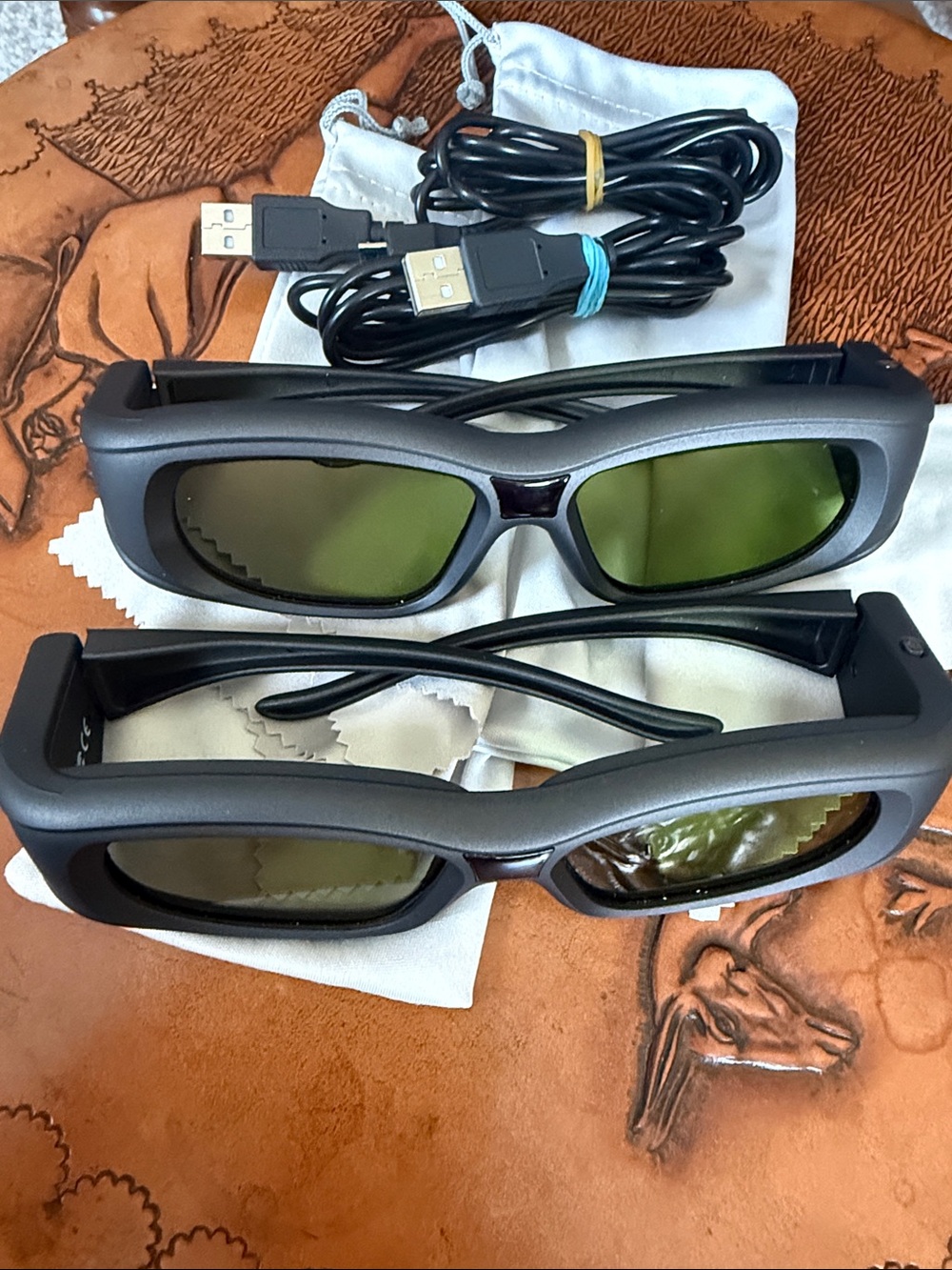 Quantum 3D Glasses-2 Pack! Incl 2 ea protective bags, cords, cleaning cloths.